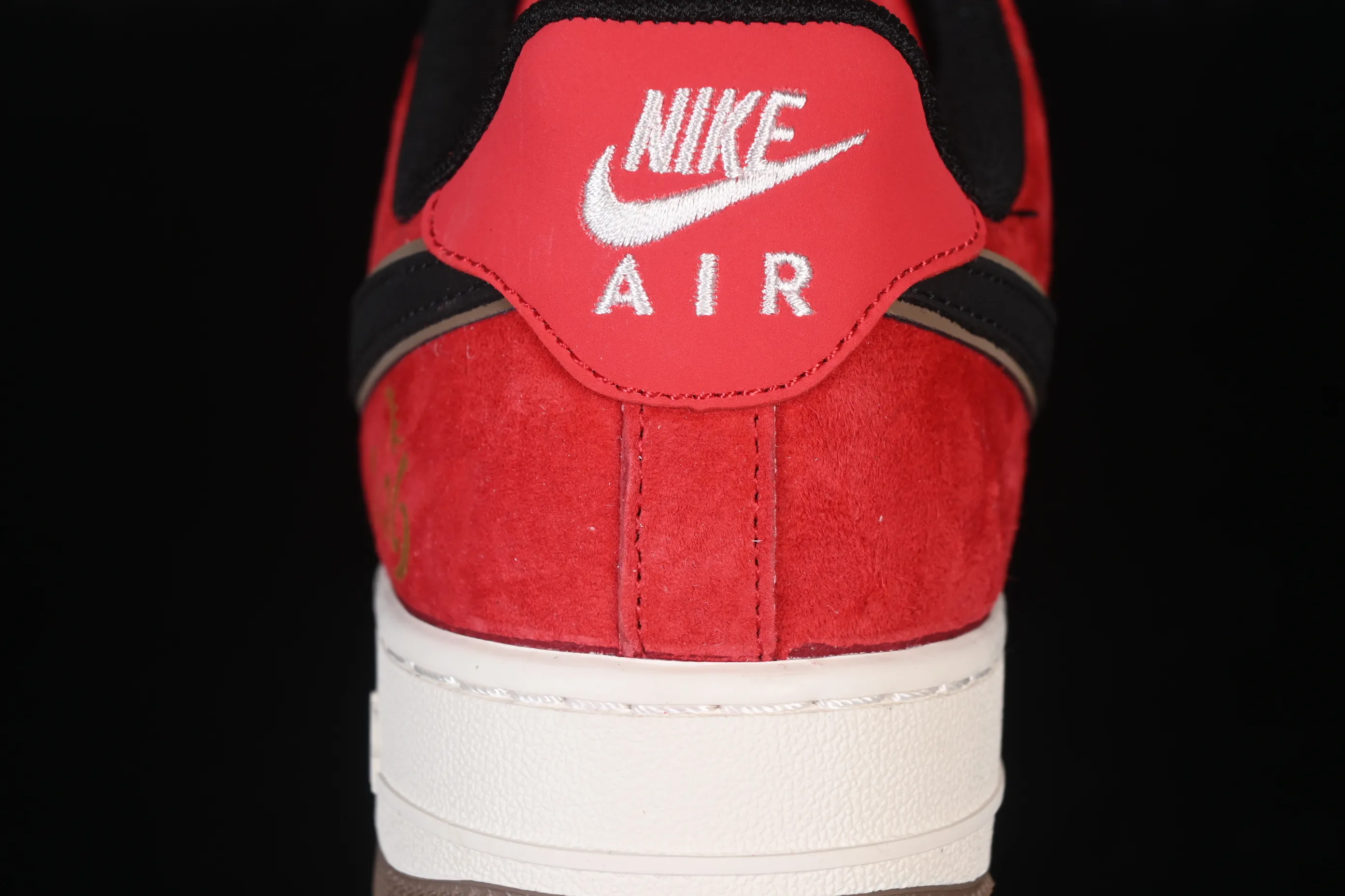 All Categories Nk Air Force 1 Air Force Series Nk Air Force 1 Low Air Force Low Nike Air Force 1'07 Low Year of the Horse New Year White Red Gold Splashed Ink Air Force One Low Casual Shoes JP2026-157